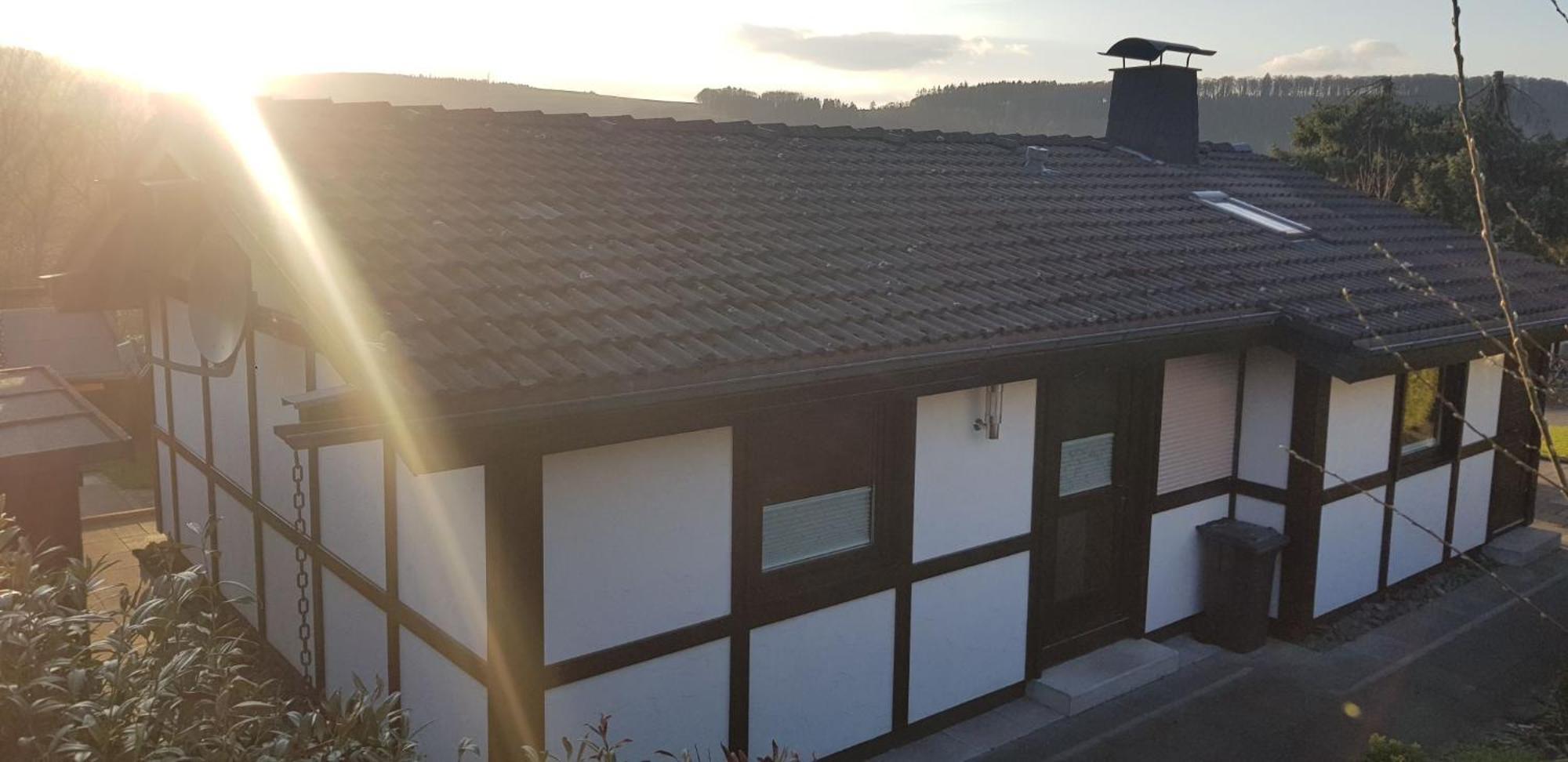 Henneglueck2 Mit Kamin Und Sauna! Meschede